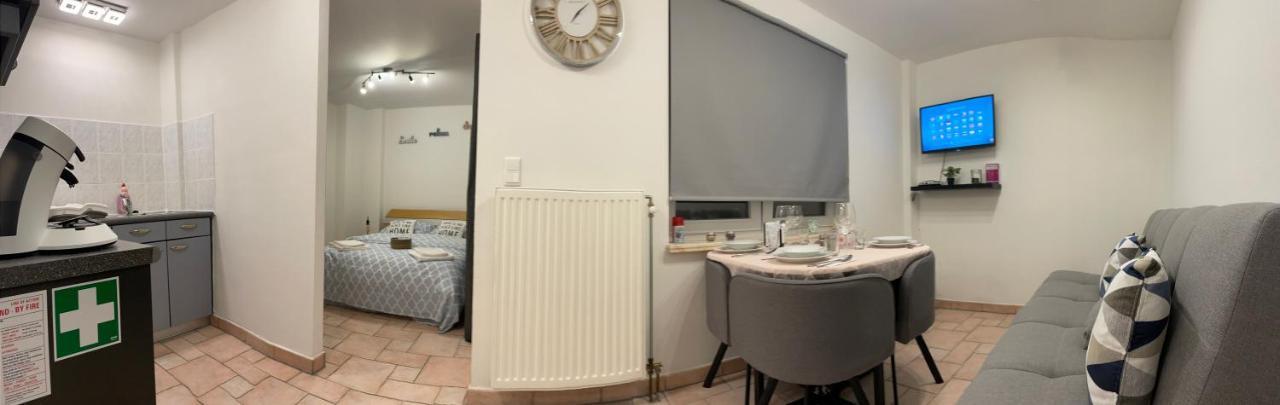 Gezellige Studio 1 Slaapkamer, 3Pers,Strand,Zee 50M Ostende Exterior foto